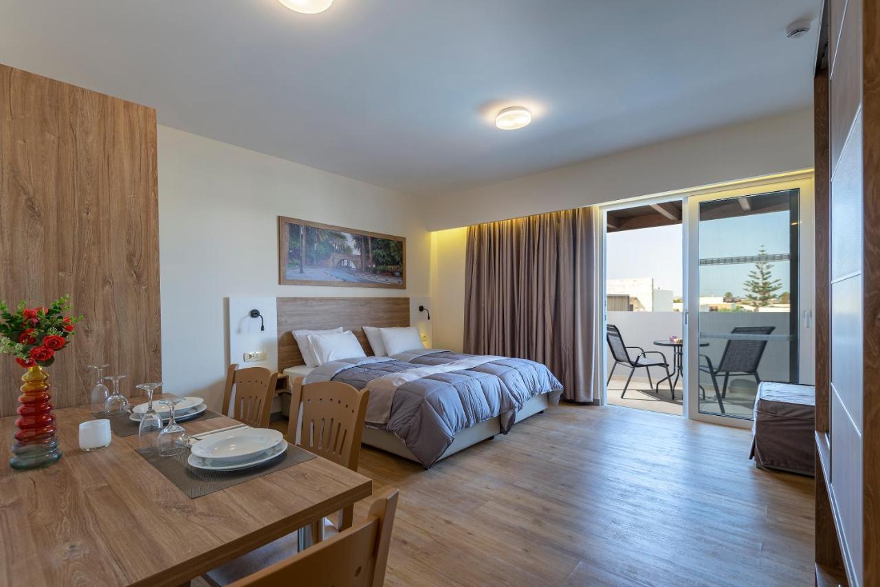Hotel Pelopas Tigaki Exteriér fotografie