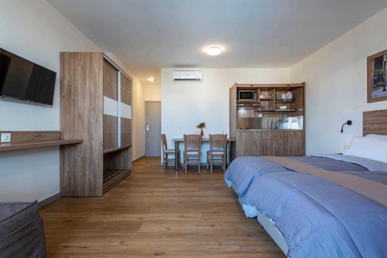 Hotel Pelopas Tigaki Exteriér fotografie