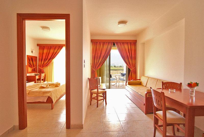 Hotel Pelopas Tigaki Pokoj fotografie